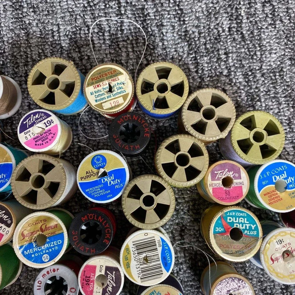 Vintage Coats & Clark Talon‎ Molnlycke Sewing Thread Lot 34 Spools Multicolor
